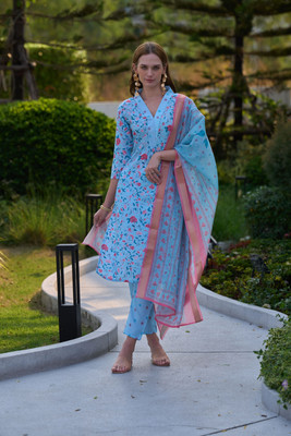 BIFT Floral Print Kurta, Salwar & Dupatta Set