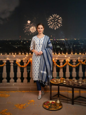 Fems Fashion Self Design Kurta, Trouser/Pant & Dupatta Set