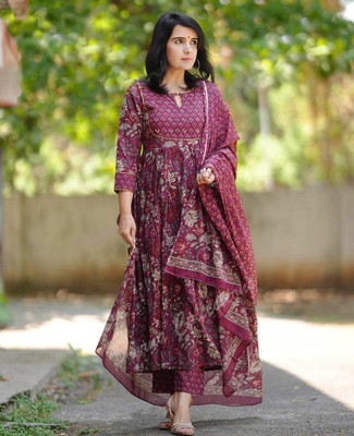 SHIV LEELA Printed Kurta, Churidar & Dupatta Set