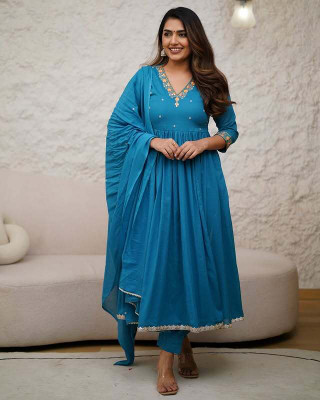 PURVAIYA CREATION Embroidered Kurta, Trouser/Pant & Dupatta Set