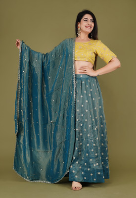 SH FASHION AND STORE Self Design Kurta, Churidar & Dupatta Set