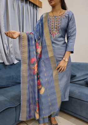 kanjivarni Embroidered Kurta, Trouser/Pant & Dupatta Set