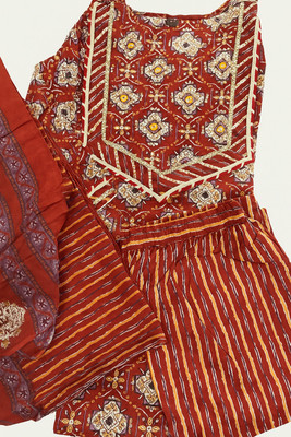 SDG creation Embellished Kurta, Trouser/Pant & Dupatta Set