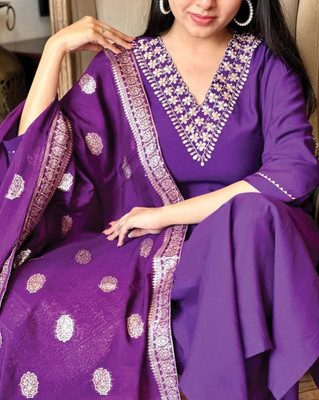 R4milA Solid Kurta, Trouser/Pant & Dupatta Set