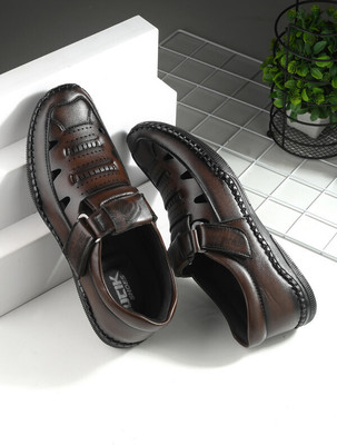 BUCIK BCK8032 Lightweight Comfort Extra Soft Summer Trendy Premium Stylish Party Men Sandals(Brown , 8)