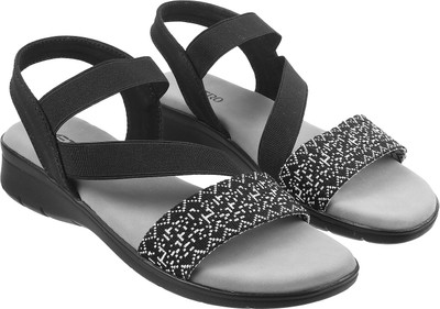 METRO Women Wedges(Black , 4)