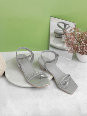 MOCHI Women Heels(Grey , 4)