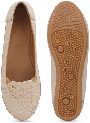 Mast & Harbour Bellies For Women(Tan , 7)