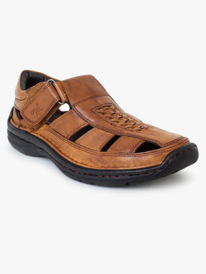 Mardi Gras Men Casual(Tan , 9)