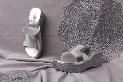 yesmiss Women Wedges(Silver , 6)