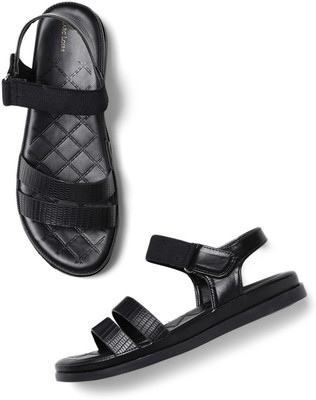 Marc Loire Women Casual(Black , 6)
