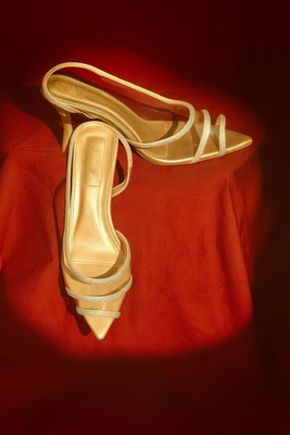 Looper Women Heels(Gold , 8)