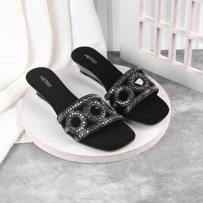 METRO Women Heels(Black , 7)