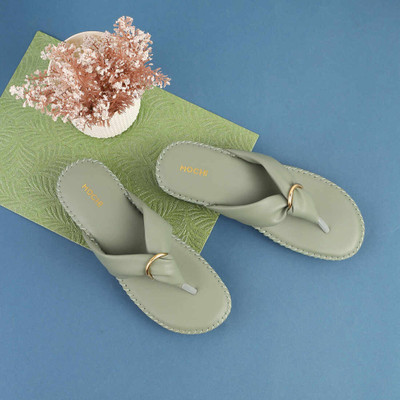 MOCHI Women Casual(Green , 7)