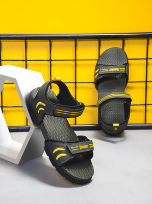 Roadster Men Sandals(Grey , 7)