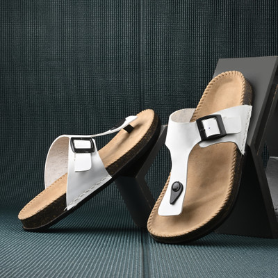 Aeonik Men Sandals(White , 6)