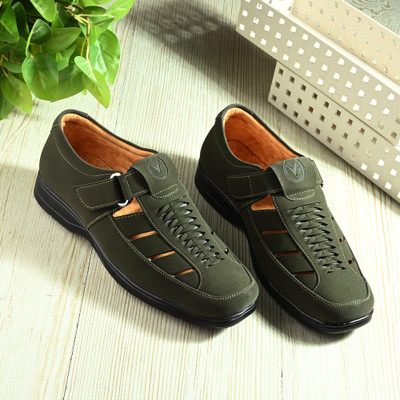 Vellinto Men Casual(Green , 8)