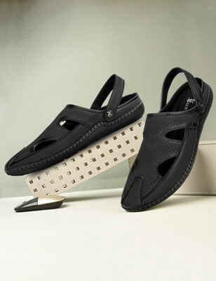 Buxton Men Sandals(Black , 8)