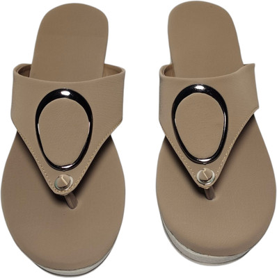 Clothique Steps collection Women Wedges(Brown , 4)