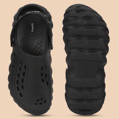 yoho Wavy Clogs Men Clogs(Black , 6)