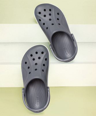 CROCS Bayaband Unisex Clog Men Clogs(Grey , 4)