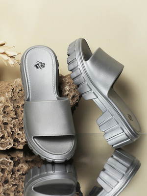 LIBERTY Women Heels(Grey , 4)