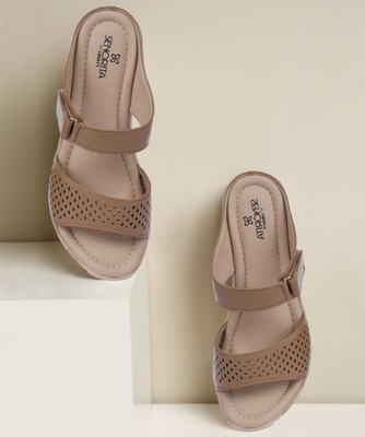 senorita by liberty d1 06 ladies fashion slippers tan Best Price in India as on 2024 November 10 Compare prices Buy senorita by liberty d1 06 ladies fashion slippers tan