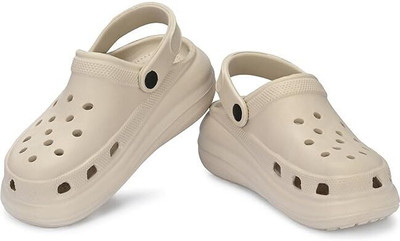 Pennen Women Clogs(Beige , 7)