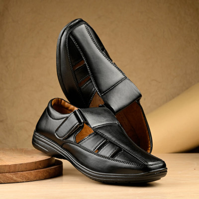 SARA Men Sandals(Black , 10)