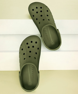 CROCS Baya Men Clogs(Green , 6 UK/India)