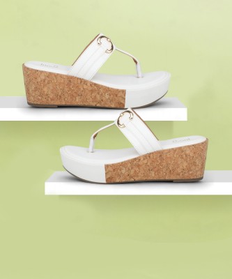 Inc.5 Women Wedges(White , 5)