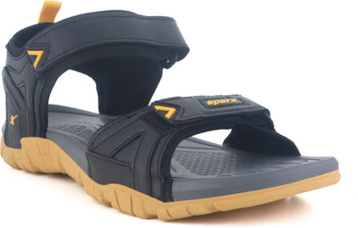 Sparx SS 611 Men Casual(Black , 10)