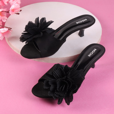 MOCHI Women Flats(Black , 4)