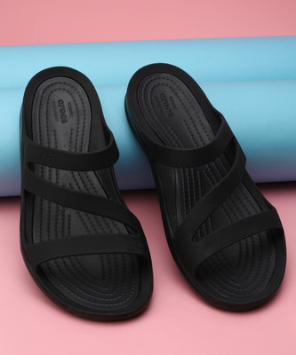 CROCS Swiftwater Sandal W Women Flats(Black , 2)
