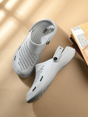HRX by Hrithik Roshan Men Clogs(Grey , 8)