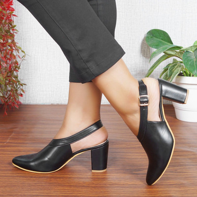 Froh Feet Women Heels(Black , 4)