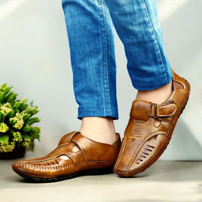 Buxton Men Sandals(Tan , 7)