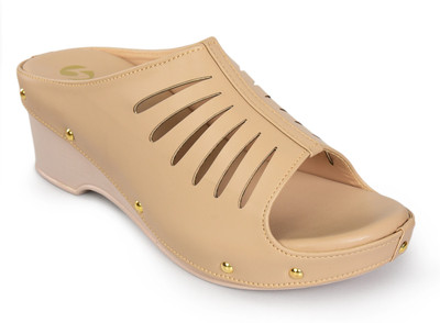 STICY Women Wedges(Camel , 7)