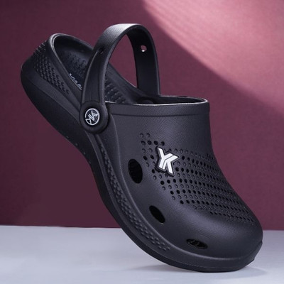Yokai Men Clogs(Black , 7)