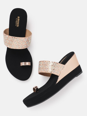 ANOUK Women Wedges(Gold, Black , 3)