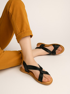 GLEMATOZ Women Flats(Black , 8)