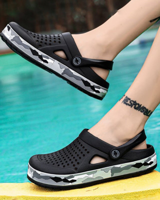 Svaar Men Clogs(Black , 10)