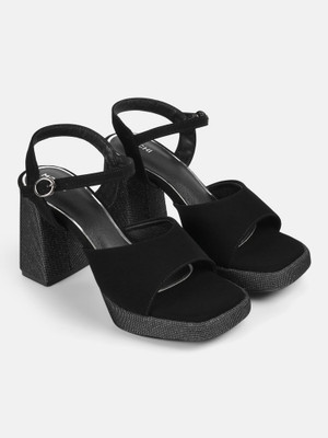 MOCHI Women Heels(Black , 8)