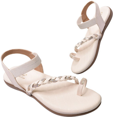 Stepee Women Flats(White , 6)