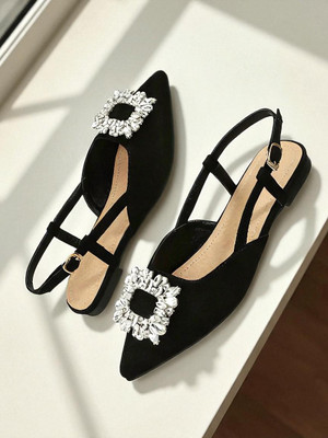 Zoyci Women Flats(Off White , 5)