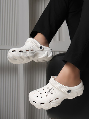 TOE CANDY Men Clogs(White , 9)