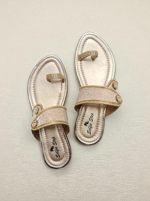 Bhavya Traders Women Flats(Gold , 4)