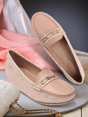 XE Looks Women Wedges(Pink , 6)