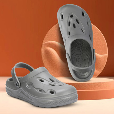 FLYNFIT Men Clogs(Grey , 6)