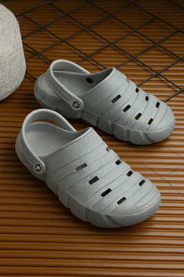 FOAMTEK Men Sandals(Grey , 9)